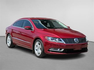 Used 2016 Volkswagen CC image 1