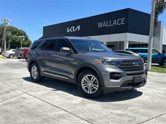 Used 2021 Ford Explorer XLT image 1
