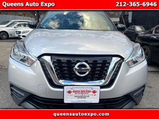 Used 2020 Nissan Kicks S image 1