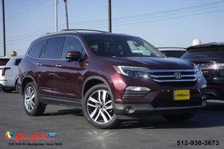 Used 2017 Honda Pilot Touring image 1