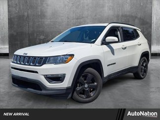 Used 2018 Jeep Compass Latitude w/ Popular Equipment Group image 1