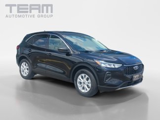 Used 2024 Ford Escape Active image 1