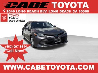 Certified 2018 Toyota Camry LE image 1