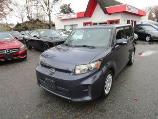 Used 2011 Scion xB image 1