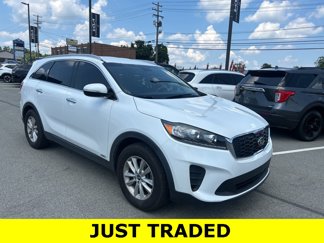 Certified 2019 Kia Sorento LX w/ LX Convenience Package image 1