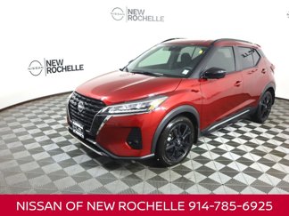 Certified 2023 Nissan Kicks SR image 1