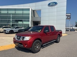 Used 2013 Nissan Frontier Desert Runner image 1