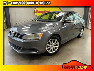 Used 2013 Volkswagen Jetta SE image 1