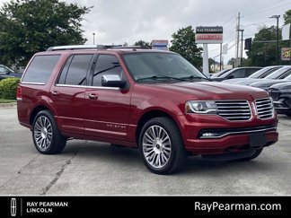 Used 2015 Lincoln Navigator 2WD image 1