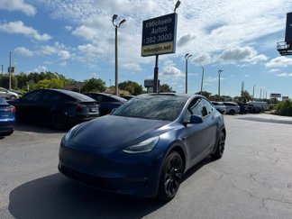 Used 2022 Tesla Model Y Long Range image 1