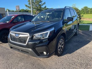 Used 2021 Subaru Forester Premium image 1