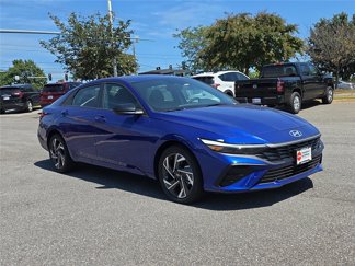 New 2025 Hyundai Elantra SEL image 1