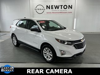 Used 2018 Chevrolet Equinox LS image 1