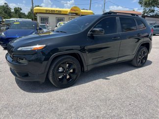 Used 2016 Jeep Cherokee Latitude image 1