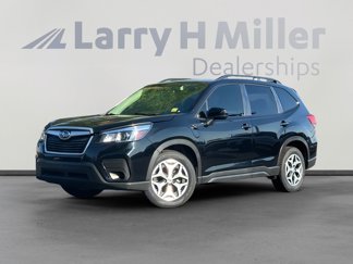 Used 2020 Subaru Forester Premium image 1