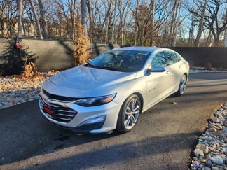 Used 2022 Chevrolet Malibu LT image 1