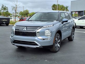 New 2025 Mitsubishi Outlander SE image 1