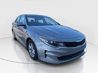 Used 2016 Kia Optima LX w/ LX Convenience Package image 1