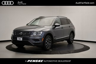 Used 2021 Volkswagen Tiguan SE w/ Panoramic Sunroof Package image 1