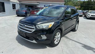 Used 2018 Ford Escape SE image 1