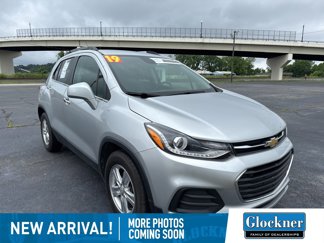 Used 2019 Chevrolet Trax LT w/ LT Convenience Package image 1