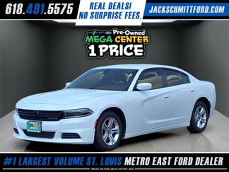 Used 2022 Dodge Charger SXT image 1