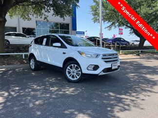 Used 2019 Ford Escape SE image 1