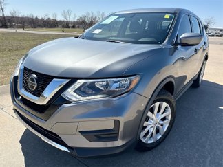 Used 2018 Nissan Rogue S image 1