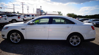 Used 2018 Ford Taurus SEL image 1