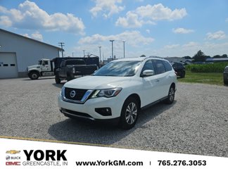 Used 2020 Nissan Pathfinder SV image 1