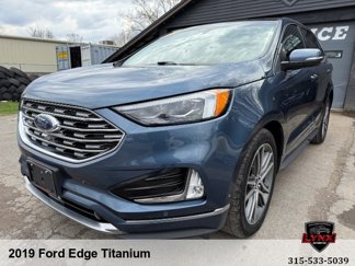 Used 2019 Ford Edge Titanium image 1