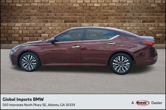 Used 2024 Nissan Altima 2.5 SV image 1