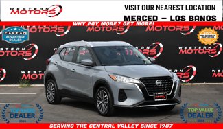 Used 2021 Nissan Kicks SV image 1