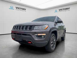 Used 2019 Jeep Compass Trailhawk w/ Cold Weather Group image 1