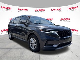 Used 2022 Kia Carnival LX image 1