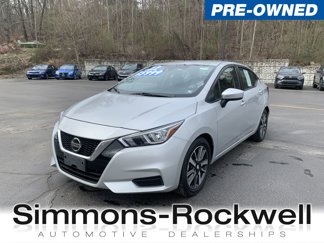Used 2022 Nissan Versa SV image 1