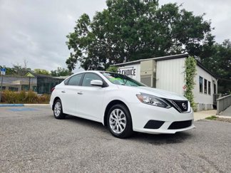 Used 2019 Nissan Sentra SV image 1