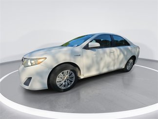 Used 2013 Toyota Camry LE image 1