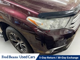 Used 2012 Toyota Highlander SE w/ Tow Pkg image 1
