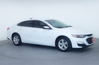 Used 2024 Chevrolet Malibu LS image 1