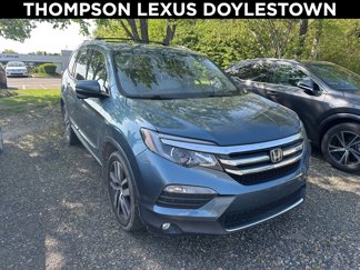 Used 2016 Honda Pilot Touring image 1