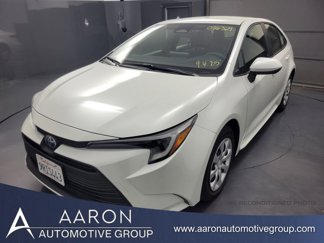 Used 2025 Toyota Corolla LE image 1
