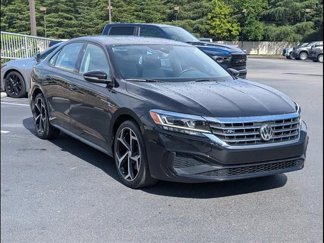 Used 2020 Volkswagen Passat 2.0T R-Line image 1