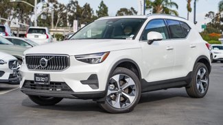 New 2025 Volvo XC40 B5 Core w/ Protection Package Premier image 1