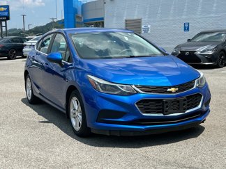 Used 2017 Chevrolet Cruze LT w/ Convenience Package image 1