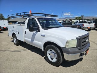Used 2005 Ford F350 2WD Regular Cab Super Duty image 1