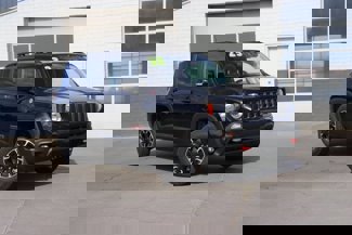 Used 2023 Jeep Renegade Trailhawk w/ Trailer Tow Group image 1