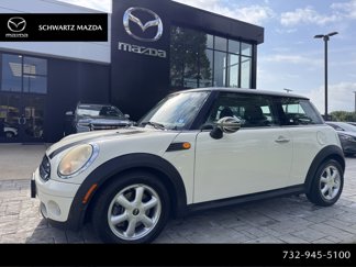 Used 2009 MINI Cooper Hardtop image 1