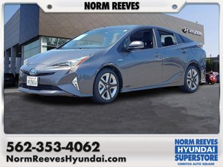 Used 2016 Toyota Prius image 1