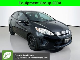 Used 2013 Ford Fiesta SE image 1